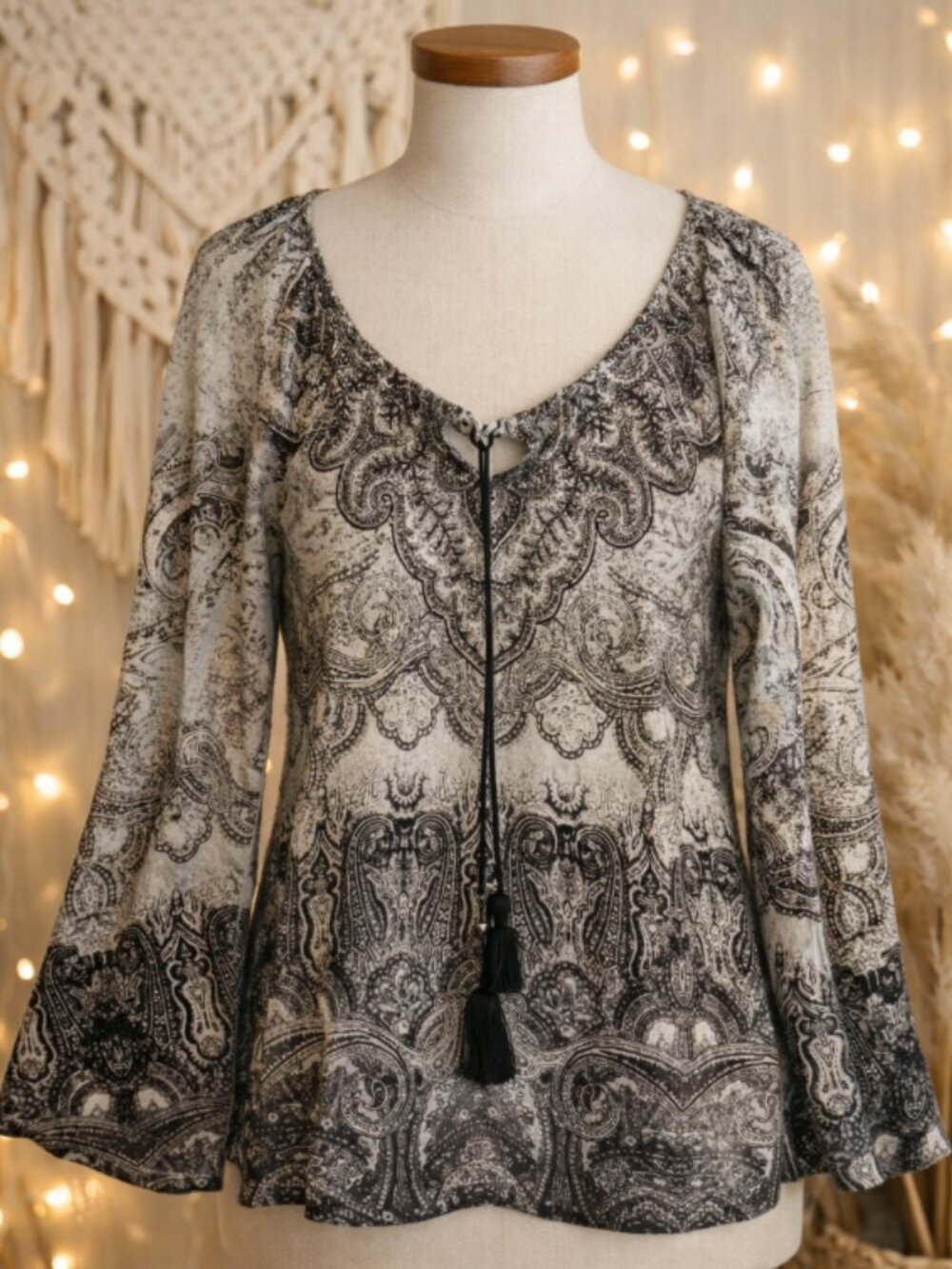 World Unity Black White Paisley Tassel-Tie Top Shirt S Festival Boho Cottagecore